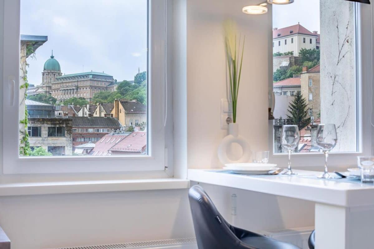 Castle View - New - Romantic Budapest Extérieur photo